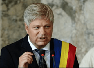 Un proiect social important blocat de PNL şi USR. Replica lui Dan Tudorache.