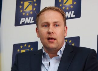 Ministrul care şi-a angajat 21 de consilieri