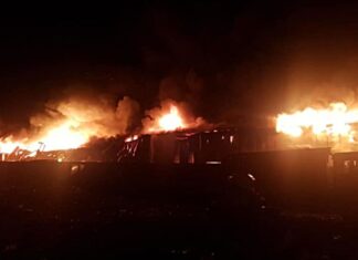 4.000 de metri pătraţi cuprinşi de flăcări în Afumaţi