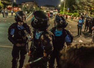 Dăncilă, nemulțumită de pedeapsa dată celor ce au agresat jandarmerița pe 10 august 2018 10 AUGUST