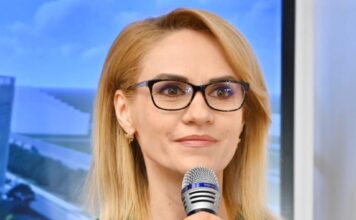 Gabriela Firea, un primar ca un soldat