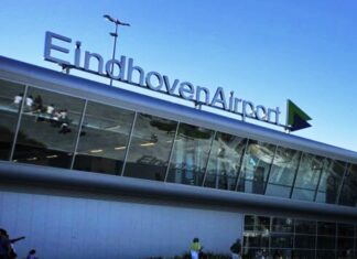 Români blocaţi în aeroportul din Eindhoven, Olanda