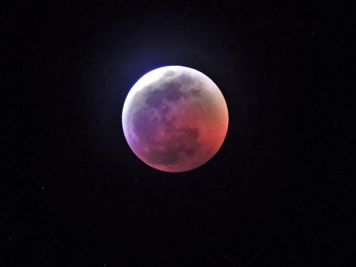 eclipsa de luna in romania