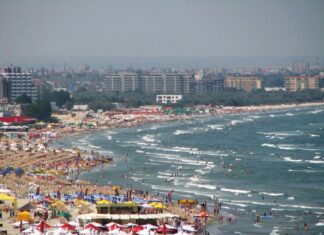 O nouă taxă pentru turiștii care vor vizita Mamaia sau Constanța