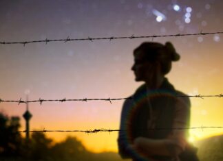 #News – Proteste în Teheran, portretul lui Soleimani rupt