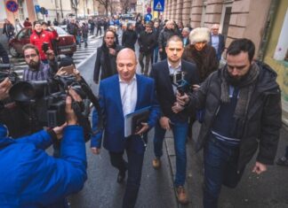 Guvernul Orban, luat la rost de USR: Are o atitudine de tip Codrin Ștefănescu