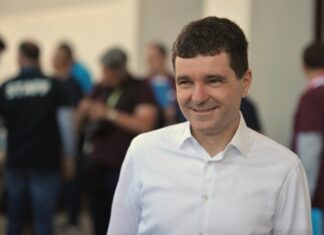 Nicușor Dan continuă războiul cu Firea: Prelungirea Ghencea – Domnești, gata în anul 2979 Ludovic girează pentru Nicușor. 99% șanse să devină primar