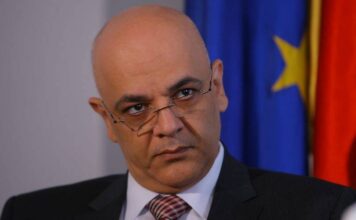 Raed Arafat insistă: „Ignorați mesajele conspiraționiste”