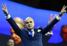 Rareș Bogdan bagă bățul prin gardul lui Dorneanu