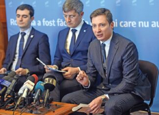 Andrei Caramitru urechează PNL și PLUS: câștigă PSD