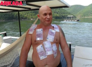 Codrin îi acuză pe liberali, dar uită de deputații-șaormari