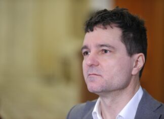 Nicușor Dan are COVID-19? S-a izolat la domiciliu din cauza lui Chițac FOTO Epoch Times