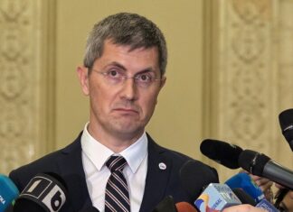 Foști PSD-iști, în echipa USR. Barna își pune cenușă în cap: Da, știam FOTO http://epochtimes-romania.com/