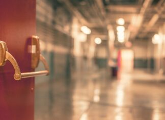 Spitalul CF 2 din Capitală, rușinică! Te face o factură de 2600 euro?