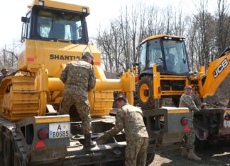 Patru-cinci zile până la terminarea spitalului mobil
