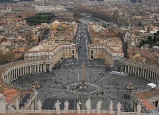 Bisericile catolice: slujbe transmise pe Internet