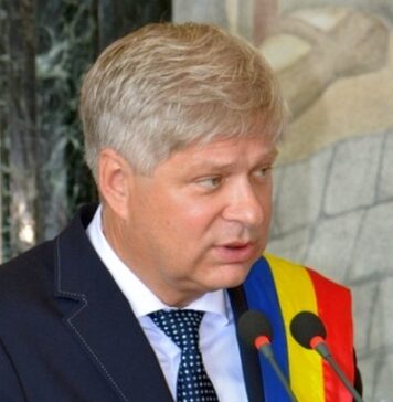 Tudorache acuză: „Consilierii locali ai USR și PNL au ales calea confruntării politice blocând practic activitatea primăriei” FOTO Bucurestiul.ro