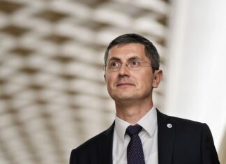 USR se teme de coronavirus și suspendă totul