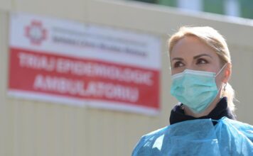 Firea, imagini care fac de rușine Ministerul Sănătății: Iată diferența FOTO facebook