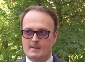 Nașul Cumpănașu se laudă cu o fraudă