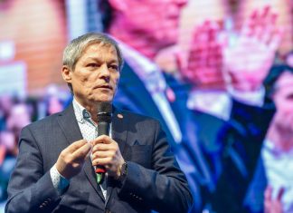 Cioloș: „O societate divizată de conflicte interne este o pradă uşoară pentru conspiraţii”