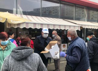 PPU-SL și Piedone au împărțit astăzi 10.000 de măști, mănuși și declarații în Sectorul 5