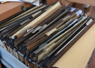 ”Adio hârtie” poate însemna și ”Adio hoție”