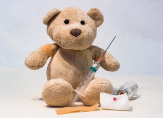 România nevaccinată: 20.000 de cazuri de rujeolă și 64 decese