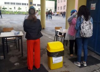 216 absolvenți participă, luni, în premieră, la Evaluarea Națională, etapa specială