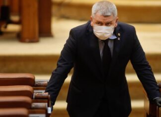 Luni, ziua cuțitelor lungi în Parlament