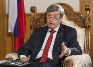 Zin.ro – Vorbe grele de Ziua Rusiei- Ambasadorul Kuzmin: Bombardierele nucleare americane B1 sunt deasupra Ucrainei Valery Kuzmin