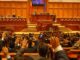 Parlamentul a votat dublarea alocațiilor. Cîțu: „Cei care au votat ar putea să doneze din venituri”