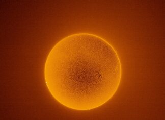 Atmosfera Soarelui, încălzită de „ploile” solare