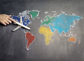 Limita de vârstă, ELIMINATĂ din asigurările de călătorii