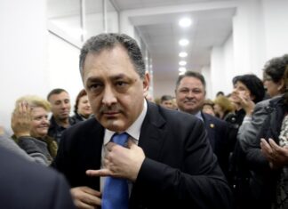 Lui Vanghelie îi e dor de adrenalina alegerilor: Candidez unde mă lasă, peste tot