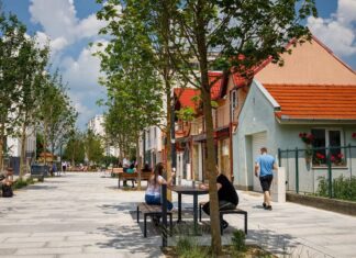 La pas pe prima stradă smart din România (Galerie foto)