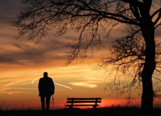 Vrem o țară ca afară, dar pensionarii rămân fără pensie