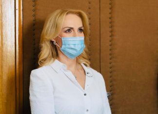 Firea: „7,2 milioane de euro pentru cei cu dizabilități” Gabriela Firea