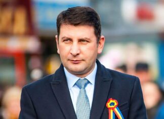 Primarul din Roman, destituit din funcție