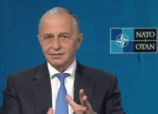 Geoană dă din casă și povestește ce i-a spus Prințul Charles