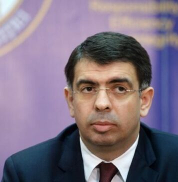 Cazanciuc crede cu fermitate că moțiunea de cenzură este constituțională