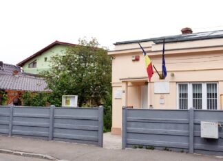 Turismul în campanie electorală: Cristi Manolache și ”Imaginea oraşului Bacău” Casa memorială „George și Agatha Bacovia”