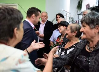 Tichete „cadou” pentru pensionari, mită electorală la Baia Mare