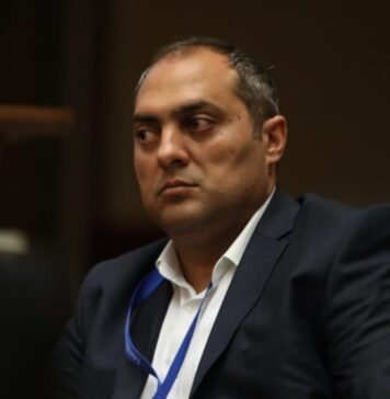 Duminică și tratamentul din campanie: „Miere și pelin”