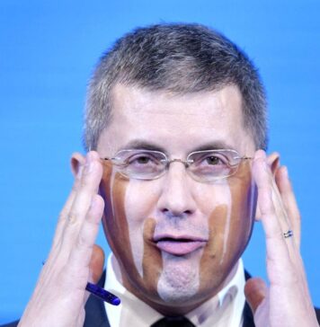 Barna refuză să vadă realitatea: i se cere demisia