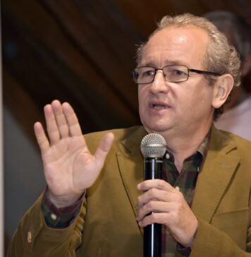 Dan Puric, imun la repelent