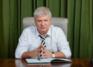 Dan Tudorache: „Atenție când traversați!”