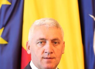 Țuțuianu: „Guvernul a scăpat de sub control situaţia”