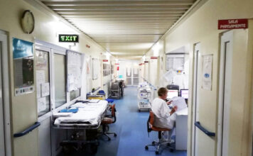 Mai puțin de jumătate dintre spitalele bucureștene au autorizații ISU