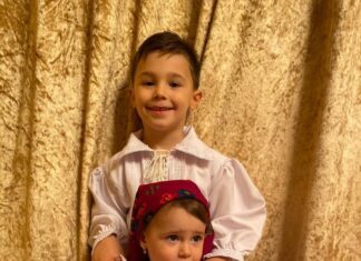 Piedone: „Mândria de a fi român nu are vârstă”